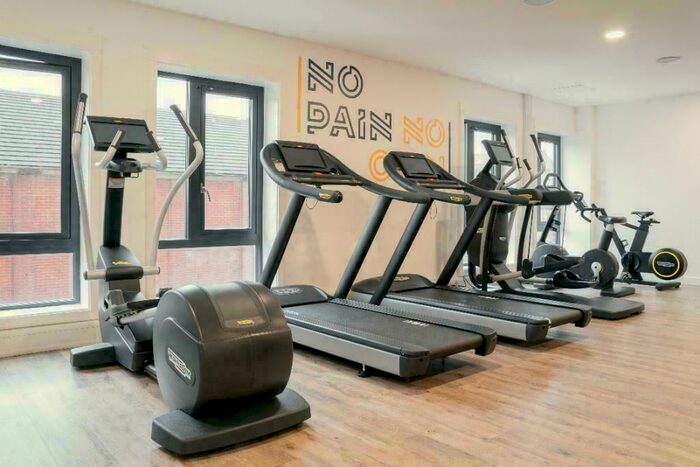 2 Bedroom Apartment To Rent In Upper Wharf Street, Manchester, Greater Manchester, M5