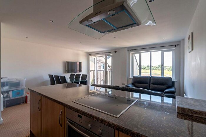 2 Bedroom Flat For Sale In Damside Street, Lancaster, LA1