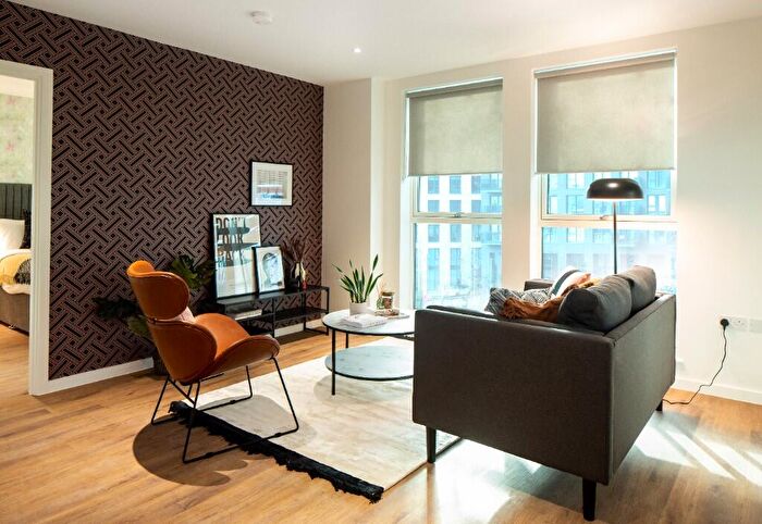 1 Bedroom Apartment To Rent In Silvertown Way, London, E16