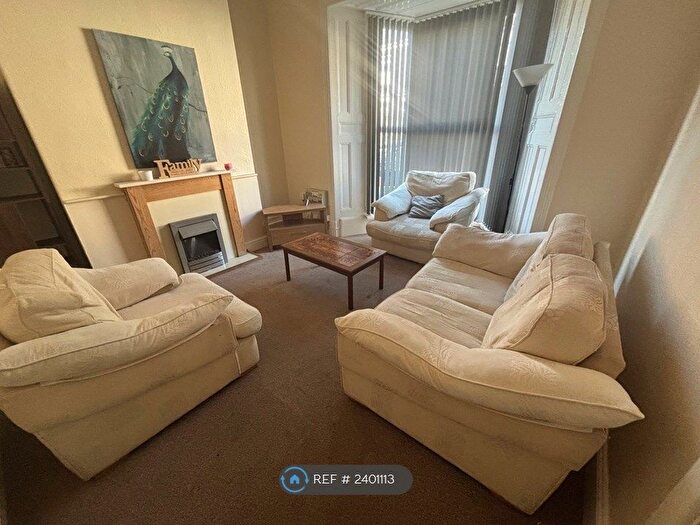 4 Bedroom Terraced House To Rent In Rhondda St, Swansea, SA1