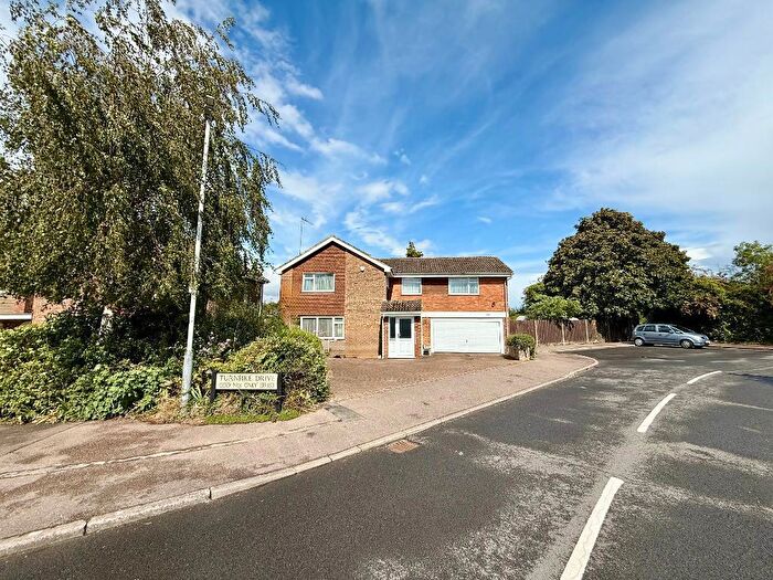 7 Bedroom Detached House For Sale In Turnpike Drive, Warden Hills, Luton, Bedfordshire, LU3