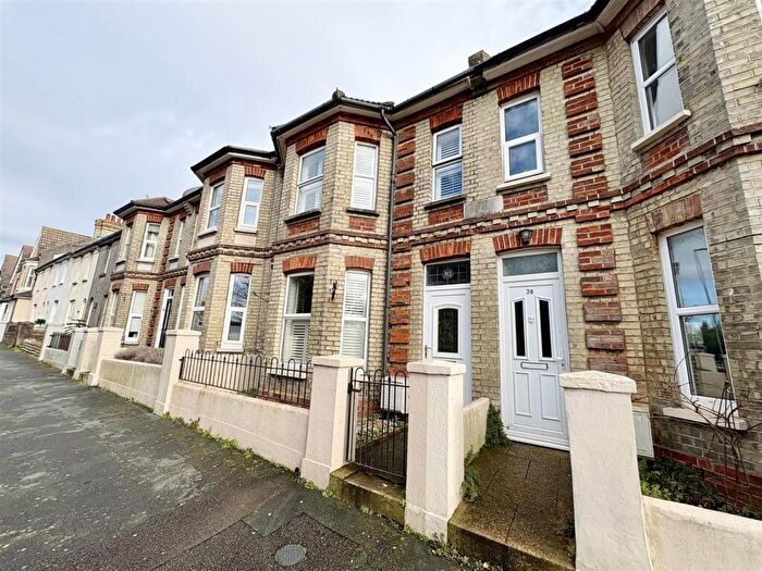 2 Bedroom Terraced House For Sale In Willingdon Road, Eastbourne, BN21