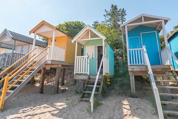 Chalet For Sale In The Beach, Wells-next-the-Sea, NR23