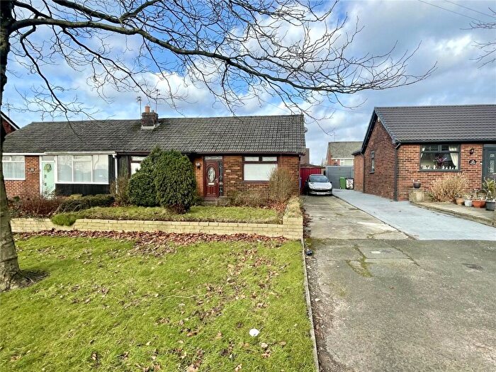 3 Bedroom Semi-Detached Bungalow For Sale In Broadway, Royton, Oldham, Greater Manchester, OL2