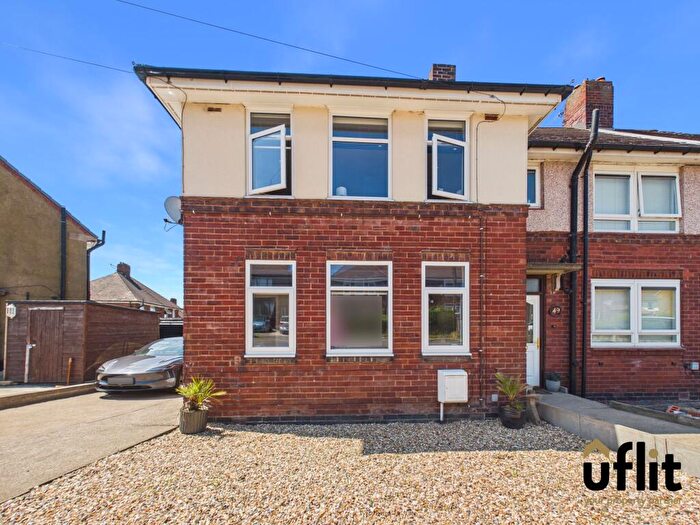 3 Bedroom Semi-Detached House For Sale In Barrie Crescent, Sheffield, S5