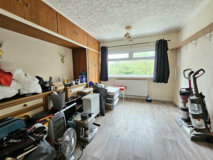 4 Bedroom Detached House For Sale In Sydney Close, Mickleover, Derby, DE3