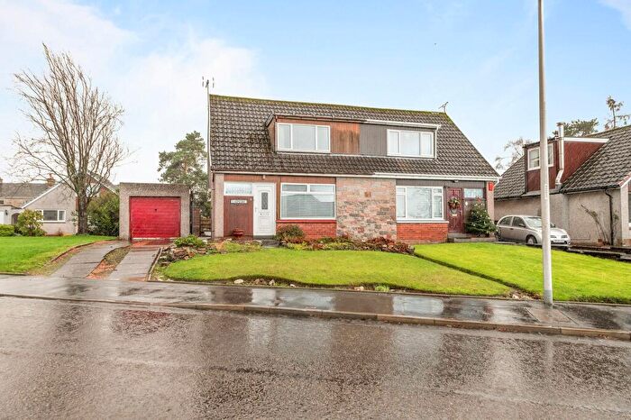 2 Bedroom Semi-Detached House For Sale In Westerlea Drive, Bridge Of Allan, FK9