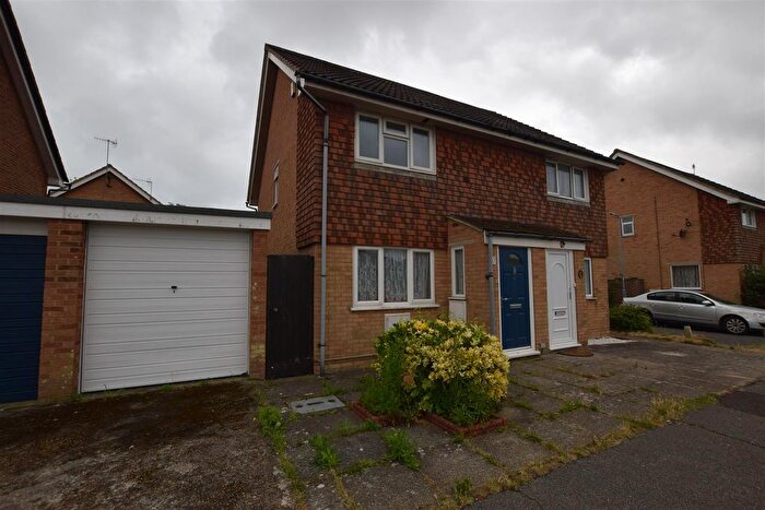 2 Bedroom Semi-Detached House To Rent In Ashdown Road, Bexhill-On-Sea, TN40