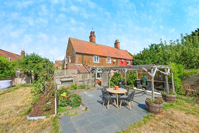 2 Bedroom End Of Terrace House For Sale In High Street, Heacham, King's Lynn, PE31