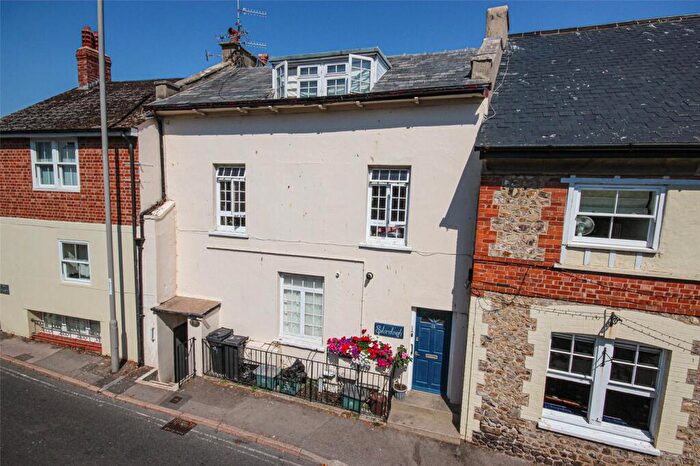 2 Bedroom Apartment For Sale In Silver Street, Lyme Regis, Dorset, DT7