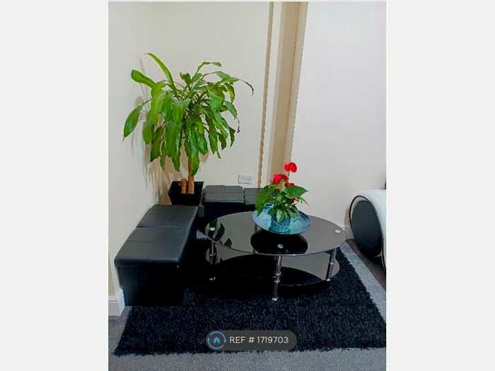 3 Bedroom Terraced House To Rent In Royal Crescent, Newcastle Upon Tyne, NE4