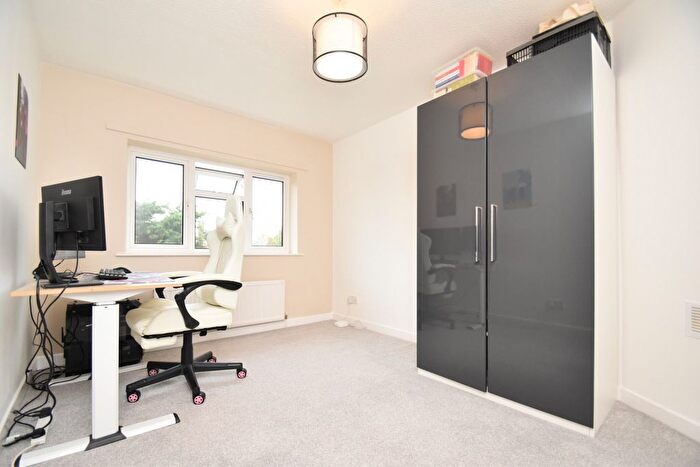 2 Bedroom Semi-Detached House For Sale In Darford, Earith, Huntingdon, PE28