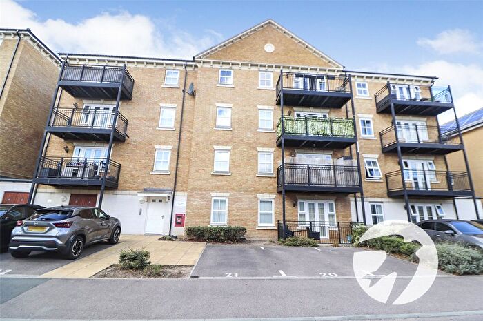 2 Bedroom Flat For Sale In Richmer Road, Erith, DA8