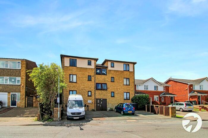 1 Bedroom Flat To Rent In Parr Court, Manor Road, Swanscombe, Kent, DA10