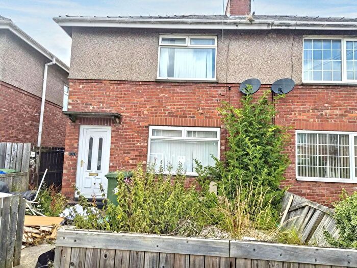 3 Bedroom Semi-Detached House For Sale In Twentieth Avenue, Blyth, NE24