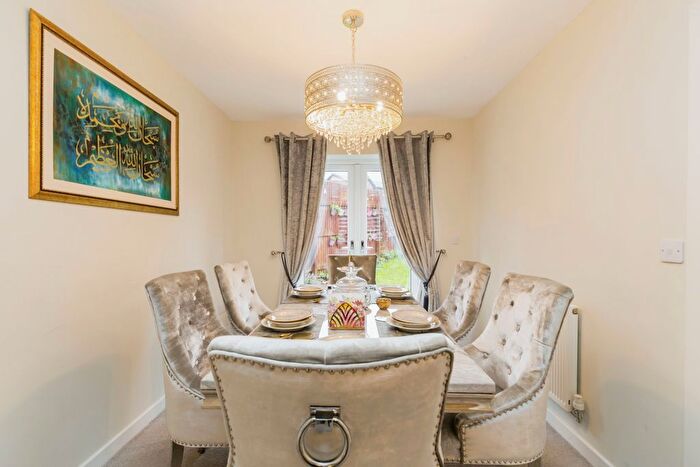 4 Bedroom Detached House For Sale In Meadowbrook Rise, Grimshaw Park, Blackburn, Lancashire, BB2