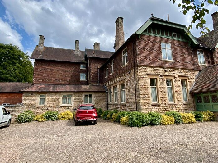 2 Bedroom Flat For Sale In Beacon Lane, Grantham, NG31