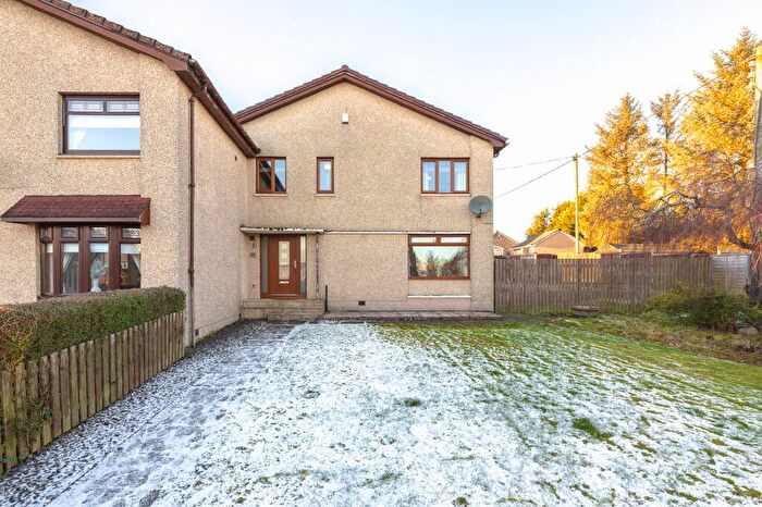 3 Bedroom Semi Detached House For Sale In Park View, Fauldhouse, EH47