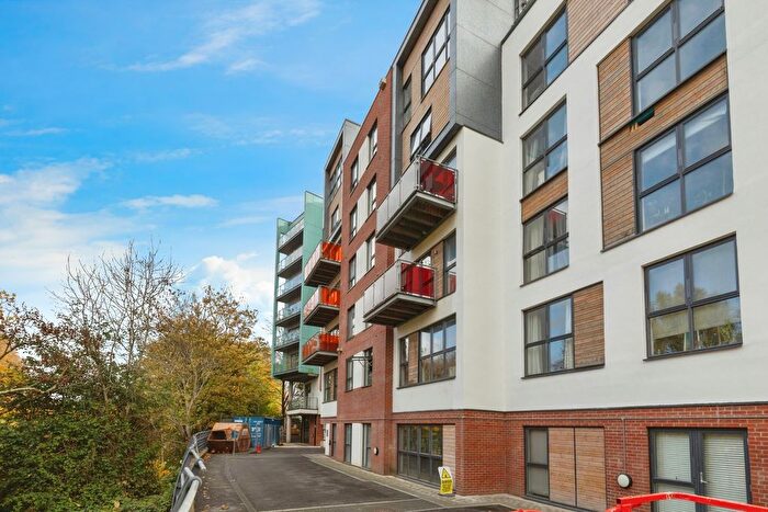 1 Bedroom Flat For Sale In Paintworks, Arnos Vale, Bristol, BS4