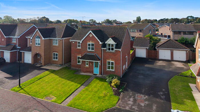 4 Bedroom Detached House For Sale In Carvel Way, Burscough, L40
