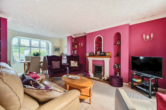2 Bedroom Detached House For Sale In Botley, Oxford, OX2