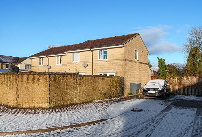2 Bedroom End Of Terrace House For Sale In Willow Close, Bath, Somerset, BA2