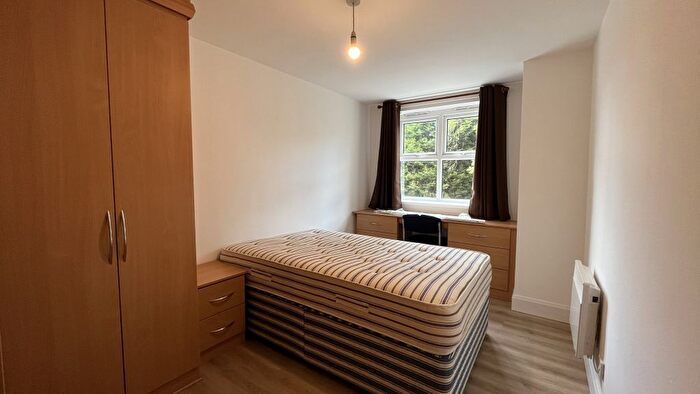 2 Bedroom Flat To Rent In Bed – Plymouth Village, , Plymouth Grove, Victoria Park, M13