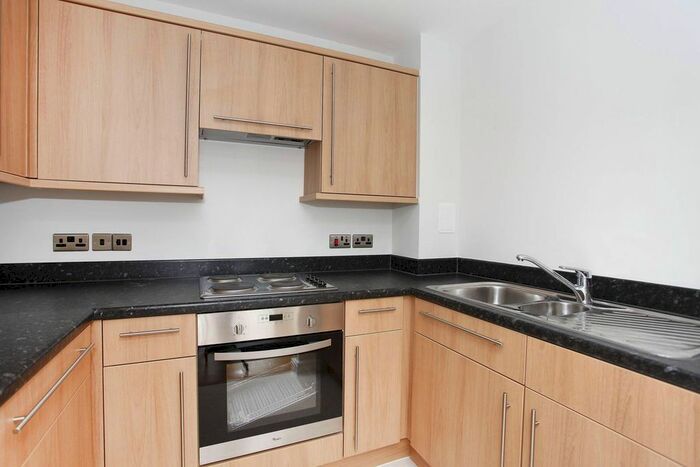 1 Bedroom Flat To Rent In Crawford Court, Colindale, London, NW9