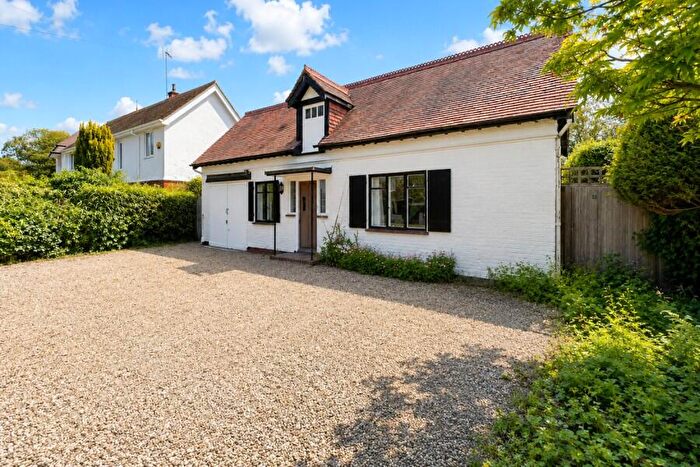 2 Bedroom Detached Bungalow To Rent In Woking, Surrey, GU22