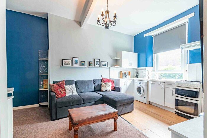 1 Bedroom Flat To Rent In L – New Street, Musselburgh, EH21