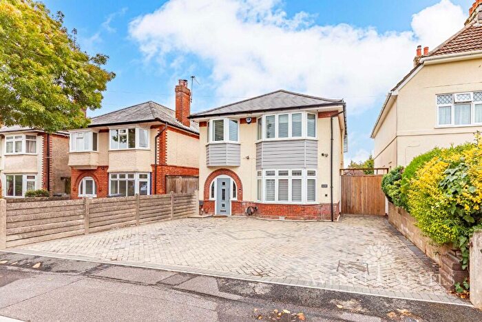 4 Bedroom Detached House For Sale In Norton Road, Bournemouth, Dorset, BH9