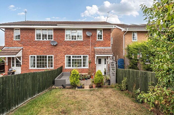 3 Bedroom Semi-Detached House For Sale In Blanchard Close, Leominster, Herefordshire, HR6