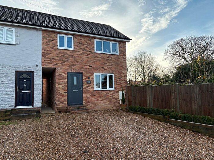 3 Bedroom End Terrace House For Sale In Woodhall Close, Sudbury, CO10