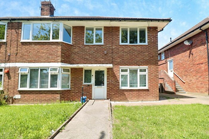 2 Bedroom Flat To Rent In Rochford Road, Southend-On-Sea, SS2