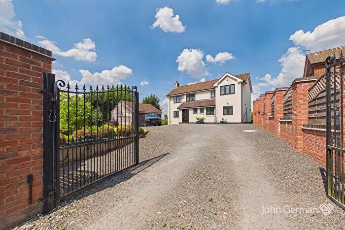 4 Bedroom Detached House For Sale In Chase Road, Brocton, ST17