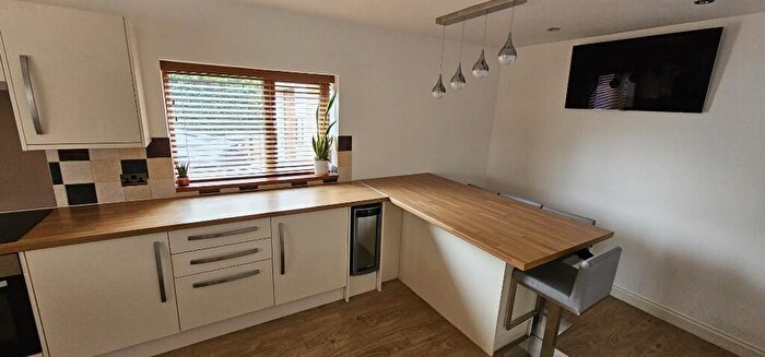 6 Bedroom Detached House For Sale In Abbott Road, BS35