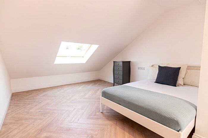 8 Bedroom Semi-detached House To Rent In Langdale Road, Liverpool, L15