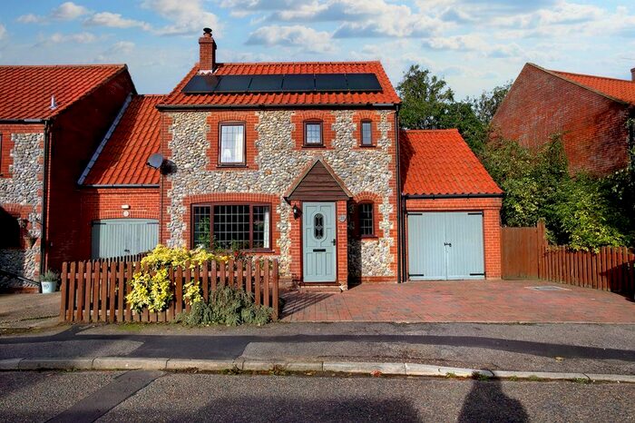 3 Bedroom Detached House For Sale In Beechlands Park, Southrepps, Norwich, NR11