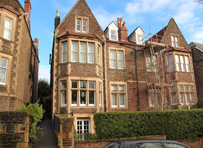 2 Bedroom Flat For Sale In Clarendon Road, Redland, Bristol, BS6