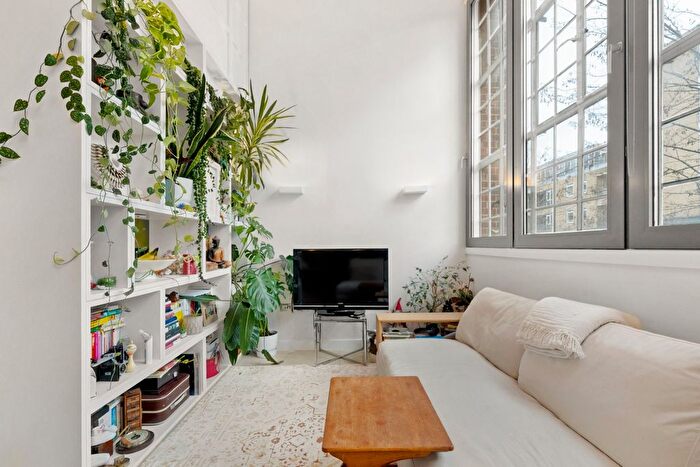 2 Bedroom Flat To Rent In Arthaus Apartments, Richmond Road, E8