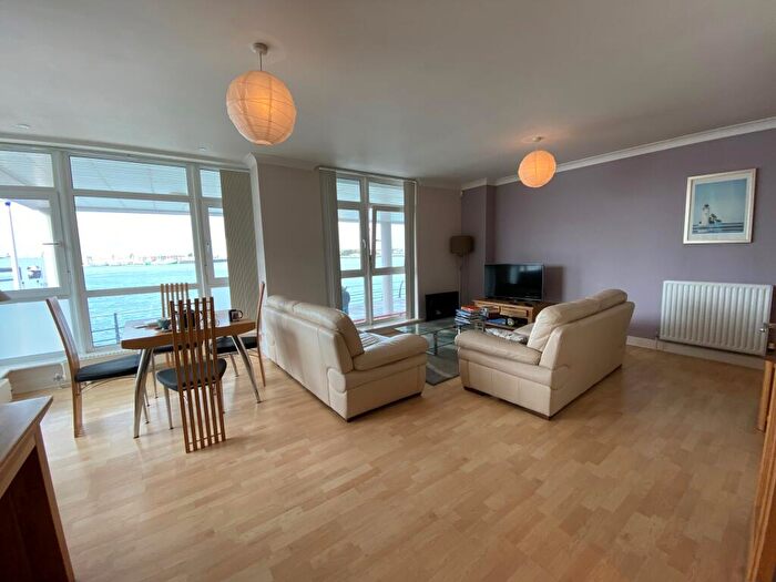 2 Bedroom Flat To Rent In Blake House, Gunwharf Quays, Portsmouth, PO1