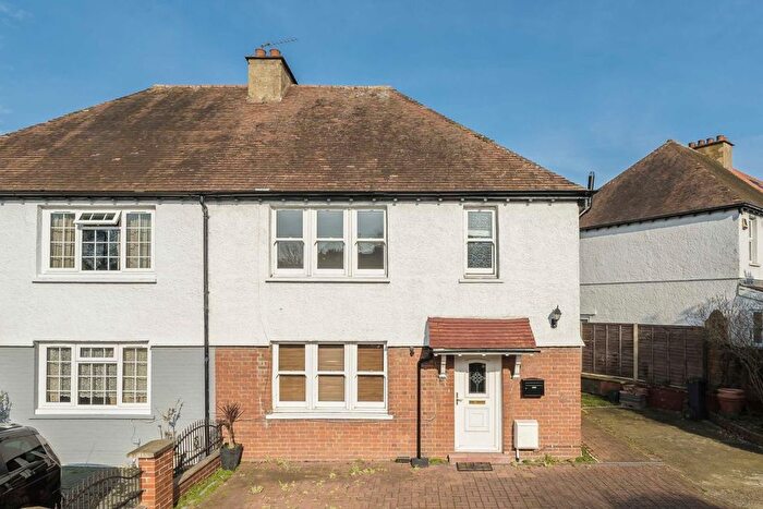 4 Bedroom Property To Rent In Popes Lane, London, W5