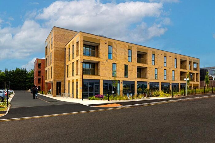 2 Bedroom Apartment For Sale In Newtown Road, Henley On Thames, RG9