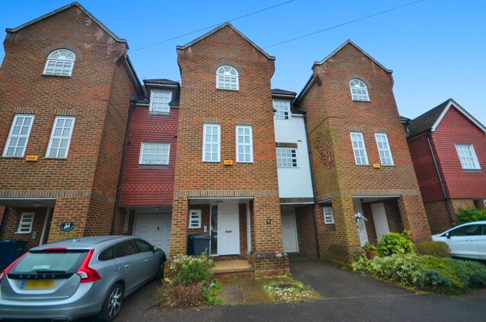 4 Bedroom Terraced House To Rent In The Fairfield, Farnham, Surrey, GU9