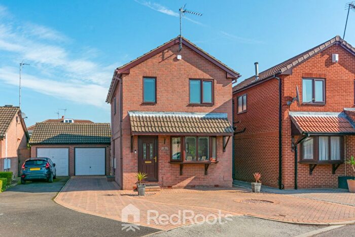 3 Bedroom Detached House For Sale In Paddock Close, Doncaster, South Yorkshire, DN5