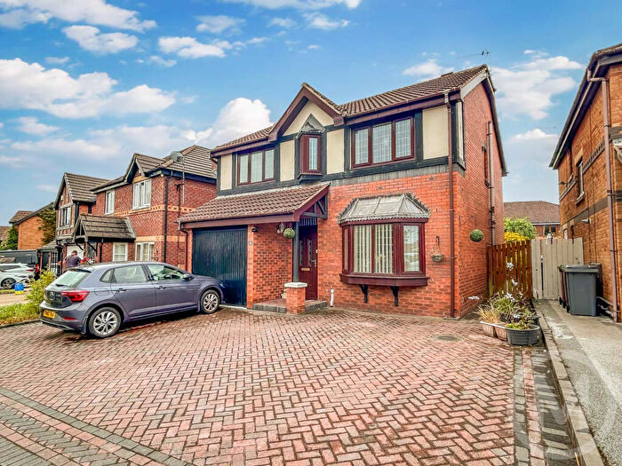 4 Bedroom Detached House For Sale In Heron Way, Herons Reach, Blackpool, FY3