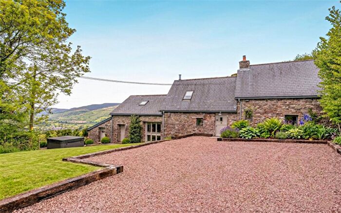 3 Bedroom Detached House For Sale In Hillside, Llangattock, Crickhowell, Powys, NP8