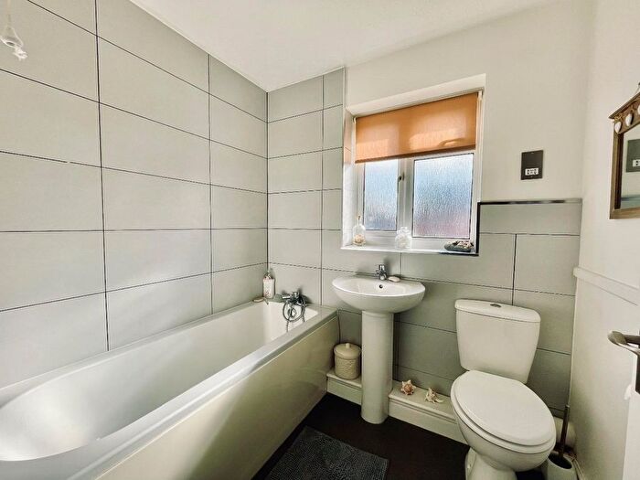 4 Bedroom Detached House For Sale In Steatite Way, Stourport-On-Severn, DY13