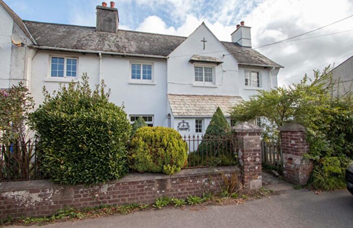3 Bedroom Terraced House For Sale In Bristol Row, Bere Ferrers, PL20