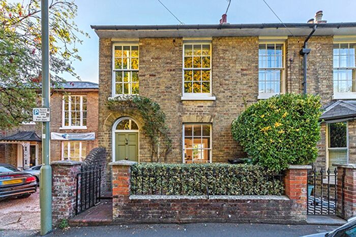 2 Bedroom End Of Terrace House For Sale In Newburgh Street, Winchester, SO23